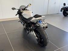 BMW S