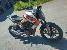KTM 125
