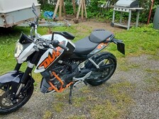 KTM 125