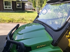 John Deere Gator