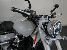 Suzuki VL