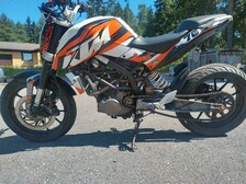 KTM 125