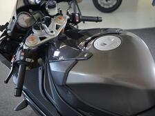 BMW S