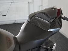 BMW S