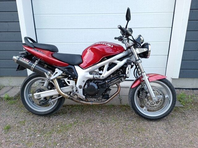 Suzuki SV