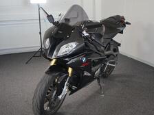 BMW S