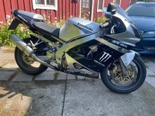Kawasaki ZX-9R