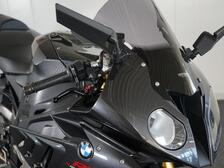 BMW S