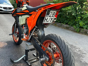 KTM 125