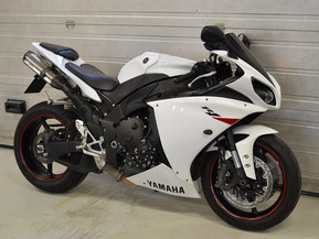 Yamaha YZF-R1