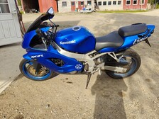 Kawasaki ZX-9R