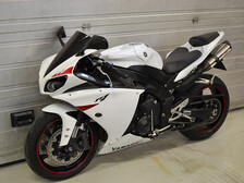 Yamaha YZF-R1