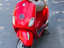 Vespa LX
