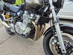 Yamaha XJR