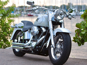Harley-Davidson Softail