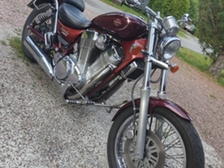 Suzuki Intruder