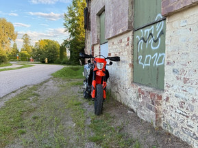 KTM 690