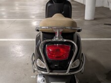 Vespa LX