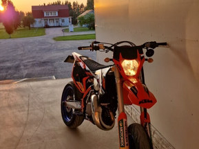 KTM 125