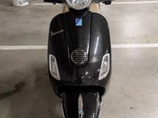 Vespa LX
