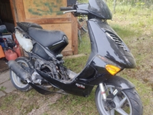 Aprilia SR