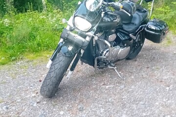 Suzuki Intruder