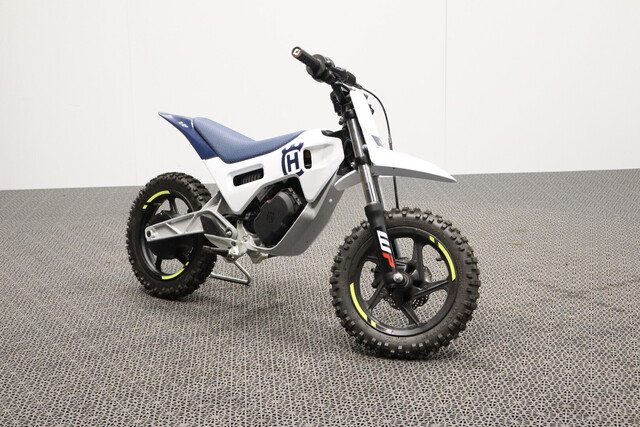 Husqvarna EE 3