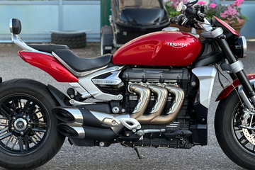 Triumph Rocket III