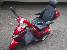 Pyrkijä E400