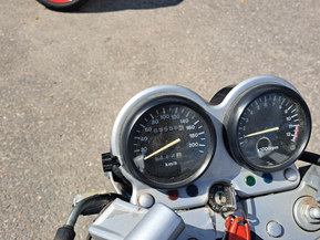 Suzuki GS