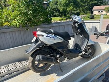 Yamaha Neos
