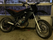 Aprilia SX