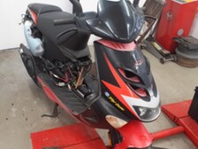 Aprilia SR