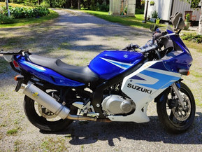 Suzuki GS