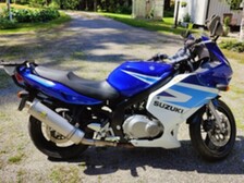 Suzuki GS