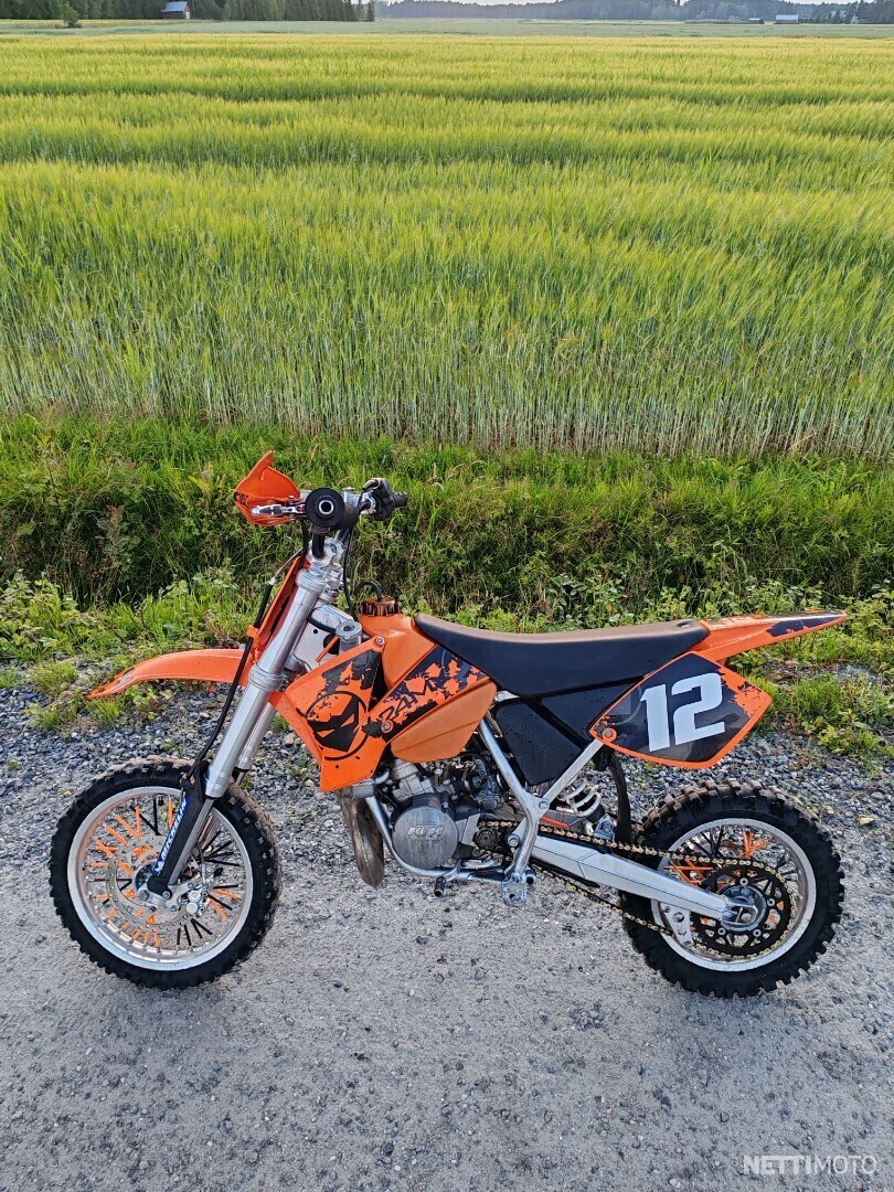 4 / 17