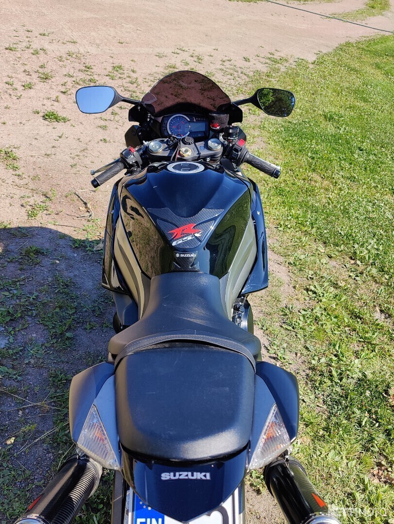 6 / 8