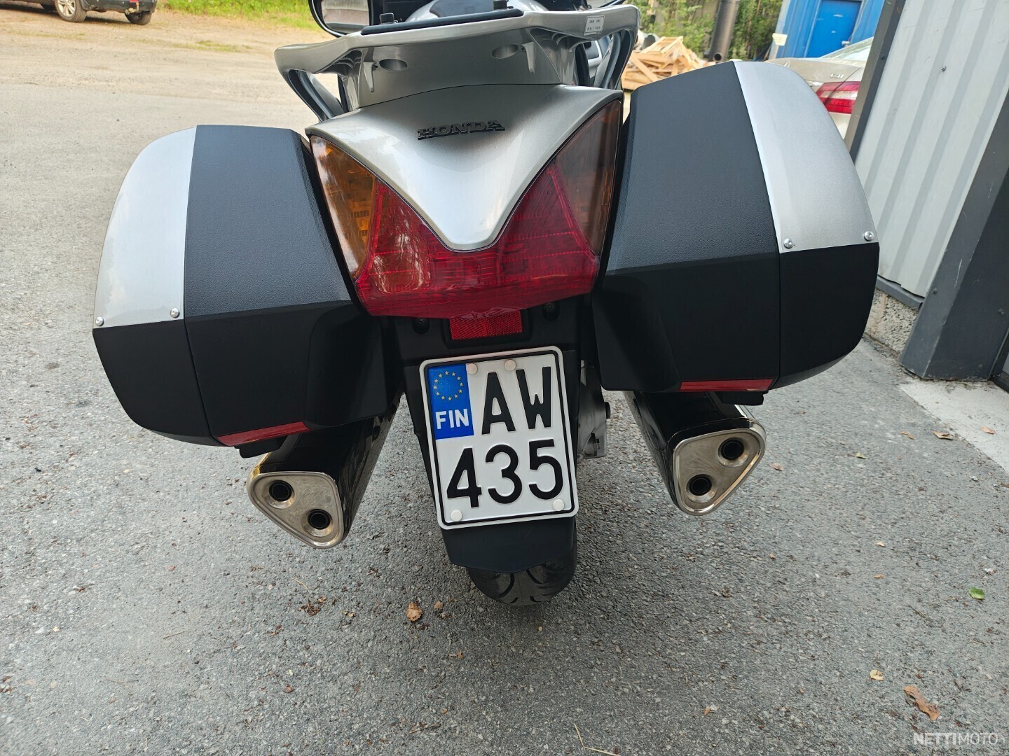 5 / 13