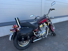 Suzuki Intruder