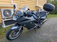 BMW F