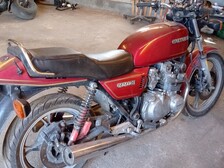 Suzuki GS