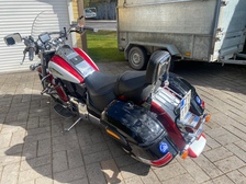 Suzuki Intruder