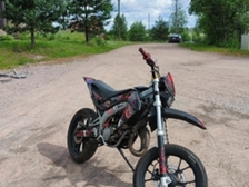 Aprilia SX