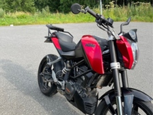 KTM 125