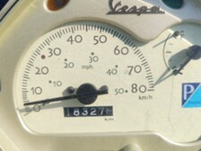 Vespa LX