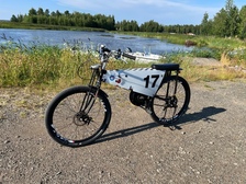 Muu merkki Muu malli