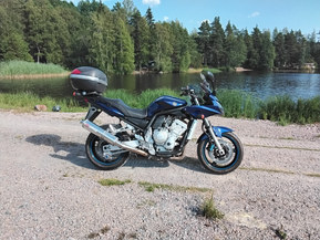 Yamaha FZS