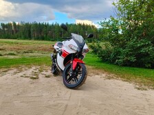 Yamaha TZR