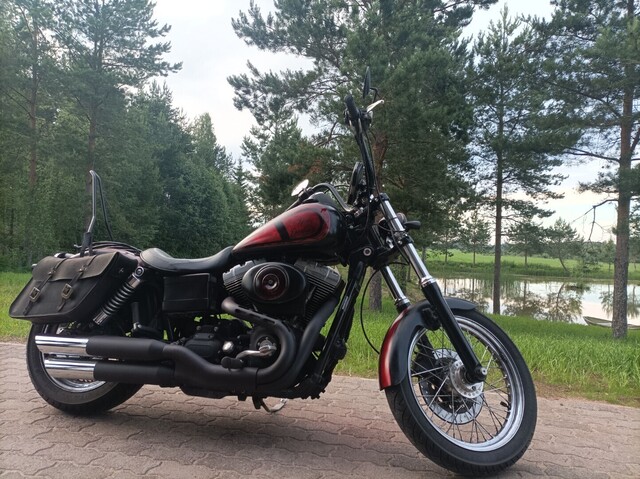 Harley-Davidson Dyna