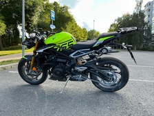 Triumph Street Triple